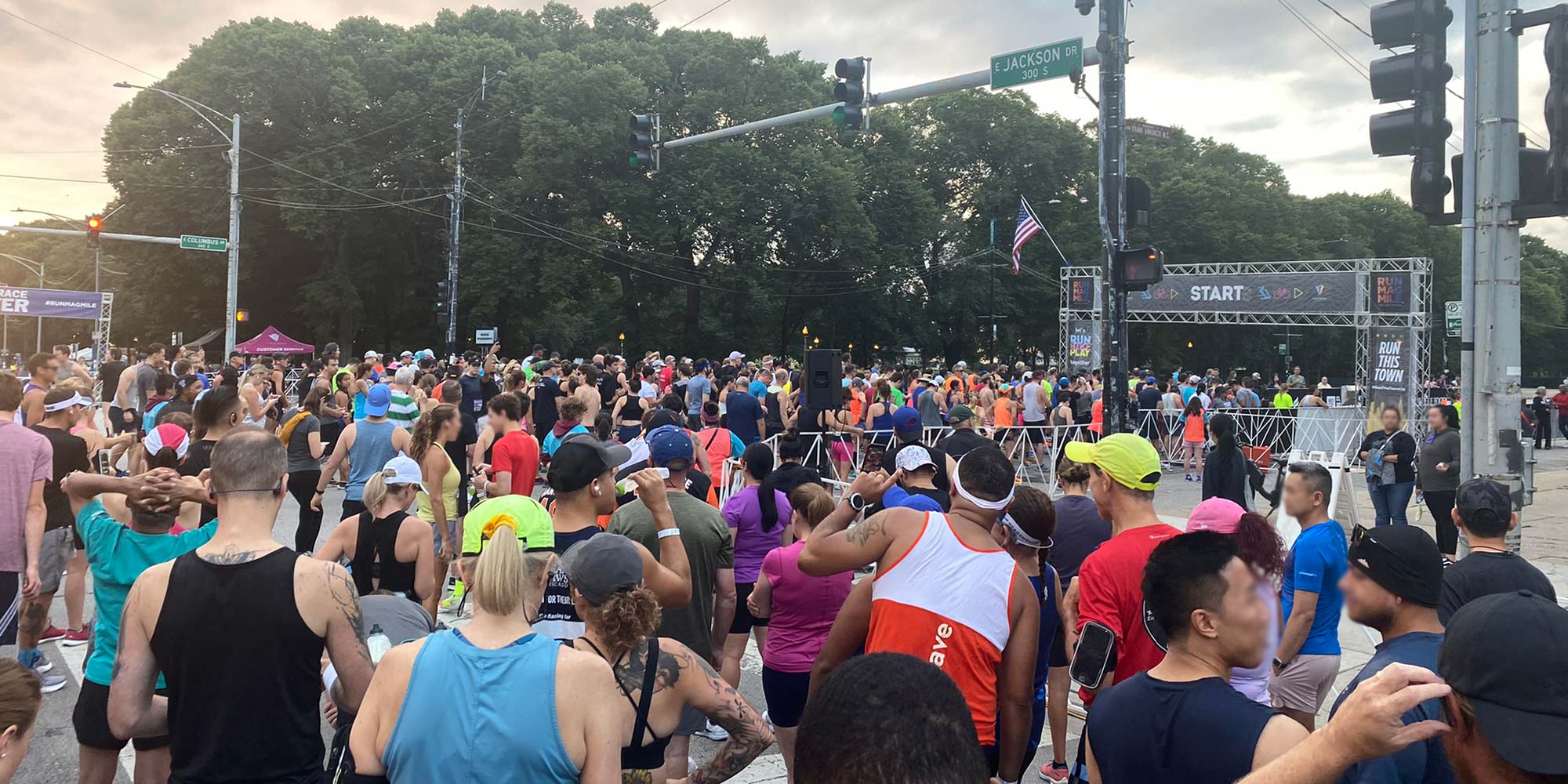 Mag Mile 10k start line